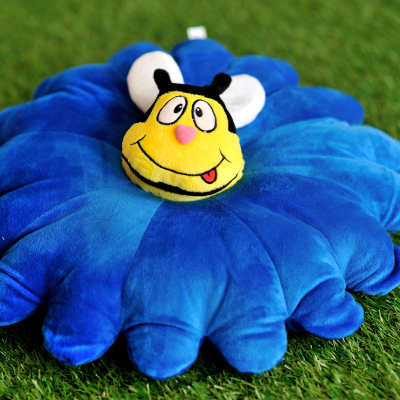 Подушка-іграшка Бджілка у квітці 46 см