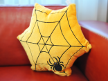 Подушка декоративна Павучок жовта