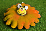Подушка-іграшка Бджілка у квітці помаранчева 46 см