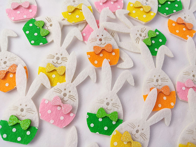 Decorative item made of felt Rabbit with a bow 7 cm (20 pcs per pack) / U