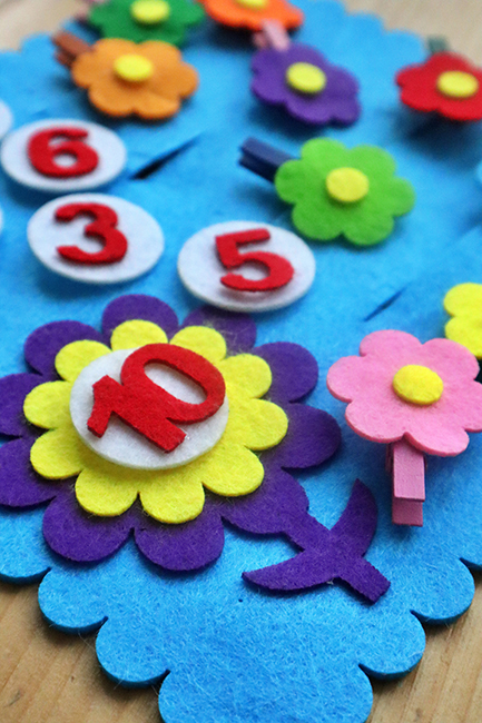 Set for development of felt Learning to count 24 * 24