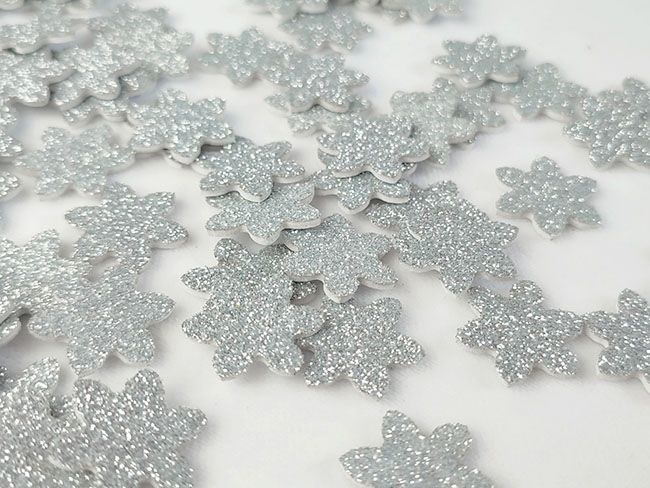 Decorative product Star, 2.2 cm, 100 pcs per pack.