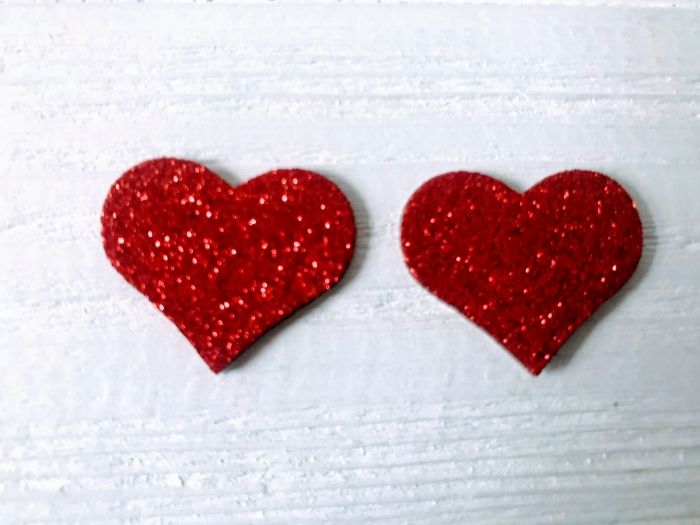 Decorative product Heart, red, 3.5 cm 2 pcs per pack (sticker)