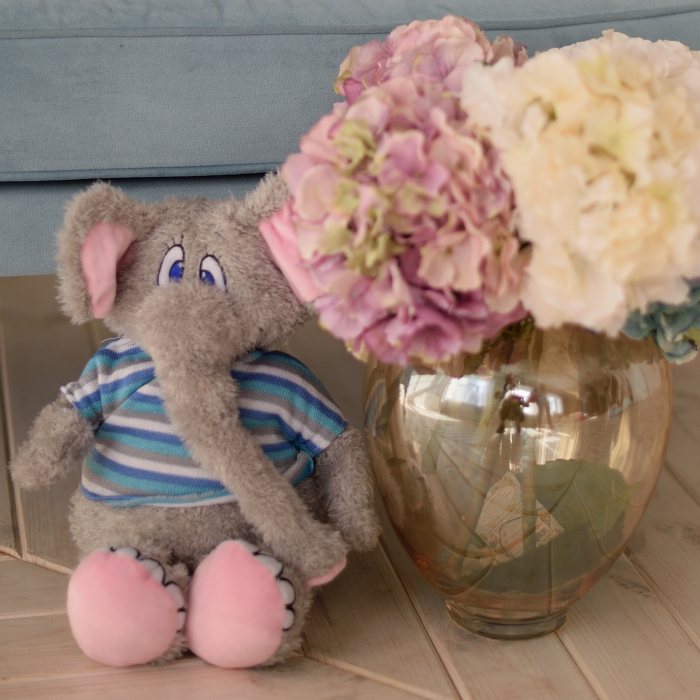 Elephant Romka 50 cm