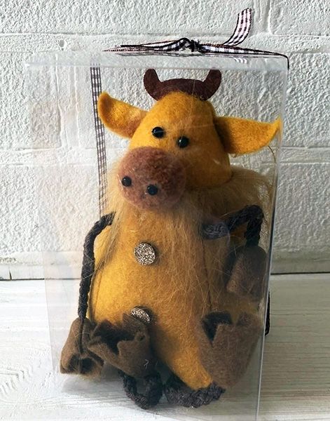 Textile souvenir Korovka Darinka