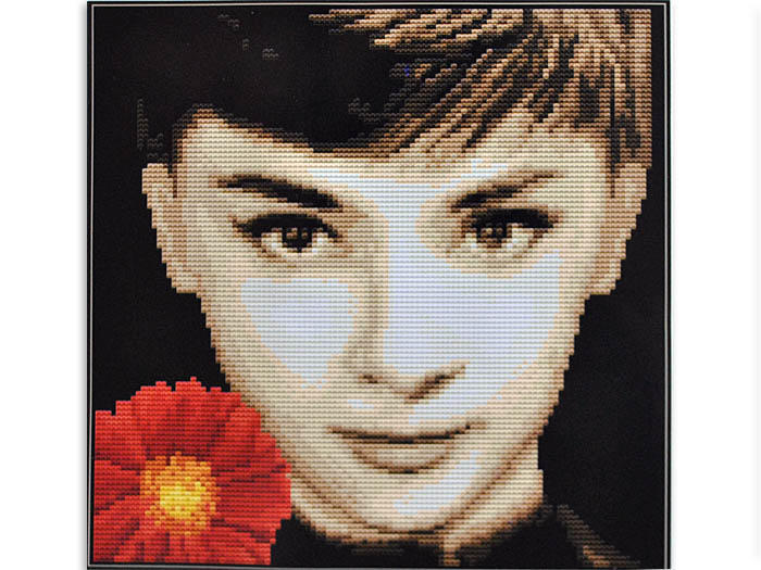 Набір для вишив. "Актриса" 34*34 см (90485)
