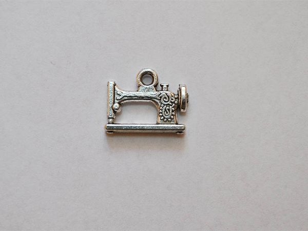Accessories metal Sewing machine silver