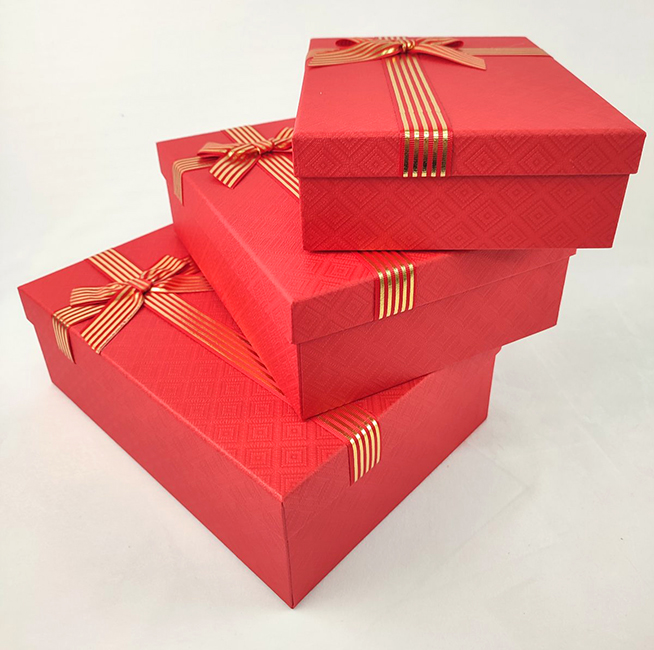 Set of gift boxes 3 pcs. in a pack. red, rectangular, one-color, matte