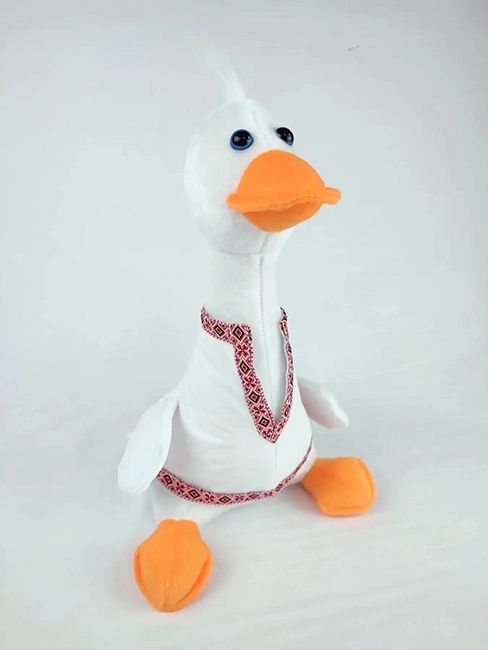 Goose in embroidered shirt, 32 cm