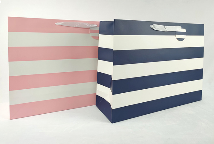 Package 40*50, Strips, cardboard, 12 pcs per pack.