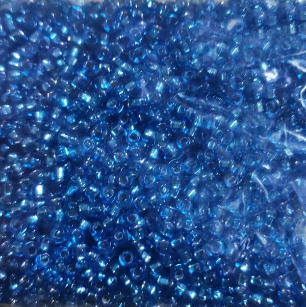 Bead 12 YK blue, square center