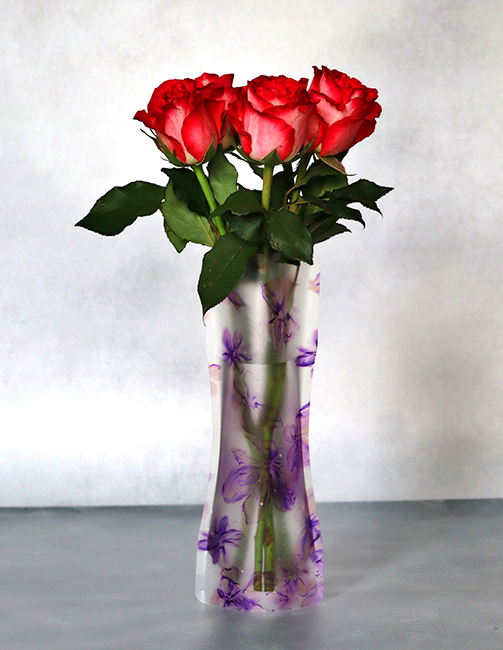A vase of plastic Flowers 12х27.5 (194487-4)