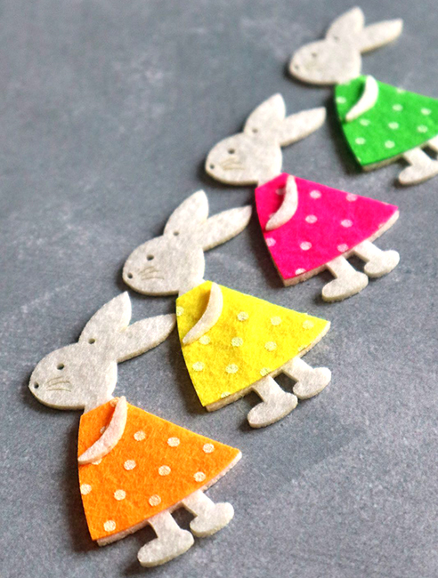 Decorative product made of felt Rabbit in a dress, 8cm (4 pcs per pack)