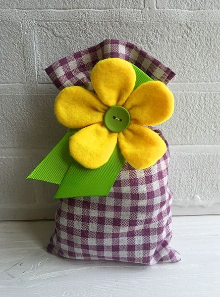 Мішечок в клітинку з жовтою квіткою для компанії Roshen