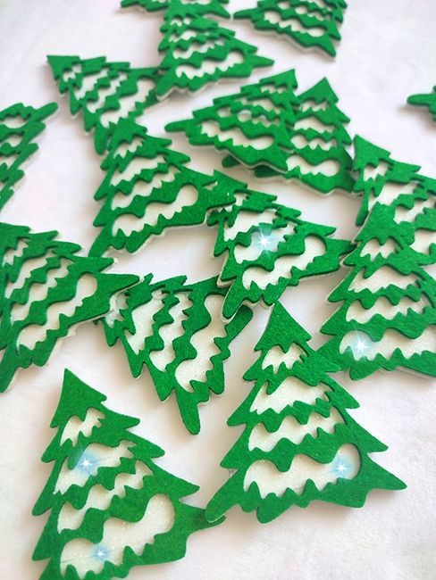 Decorative product Snow-covered Christmas tree, 6.5 cm, 20 pcs in a pack.