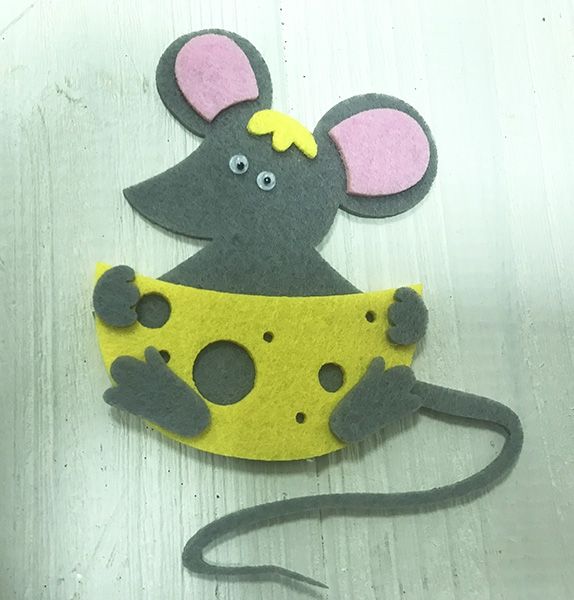 Decorative item from felt Mouse, 11.5 cm, (magnet)