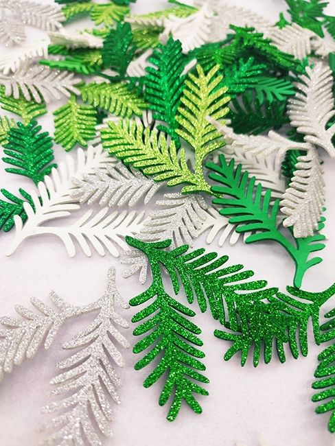 Decorative product Conifer branch, 7 cm, 30 pcs in a pack/U