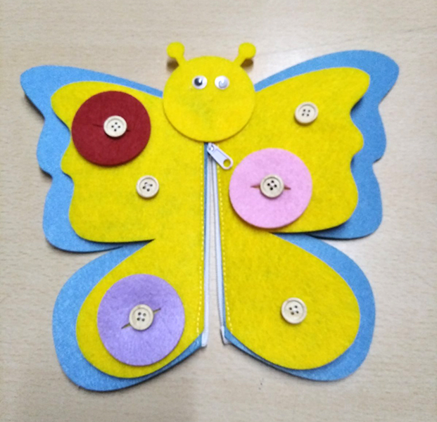 Decorative product made of felt Development kit Butterfly/U, 22,5/18cm