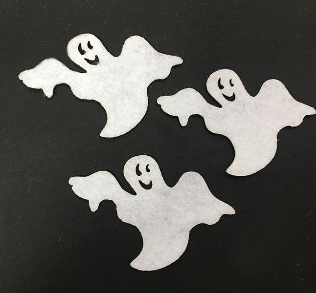 Decorative felt product Ghost, 8 cm (4 pcs in a pack)