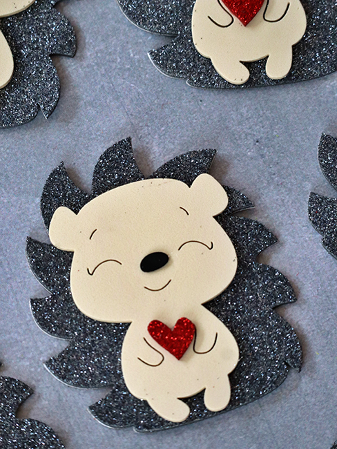 Decorative item Hedgehog with a heart, 10 cm, 10 pcs per pack, gray/U