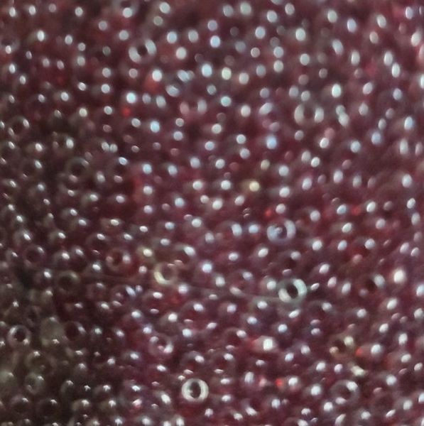 Beads 12 FG ripe raspberry, iridescent