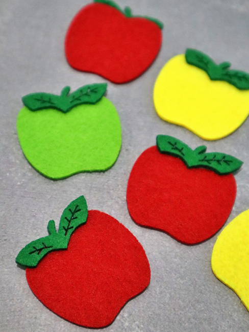 Decorative product made of felt Apple, 3.5cm, 60pcs. in unitary enterprise.