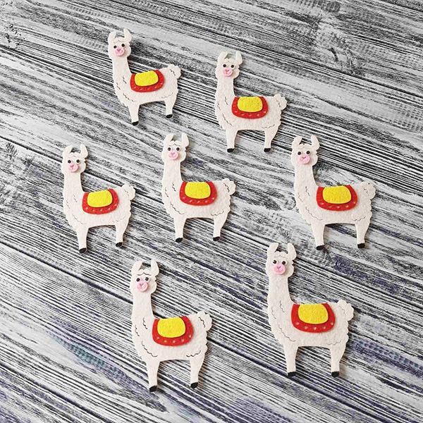 Decorative product made of felt Lama 10 * 6.5 cm (12 pcs per pack) / U