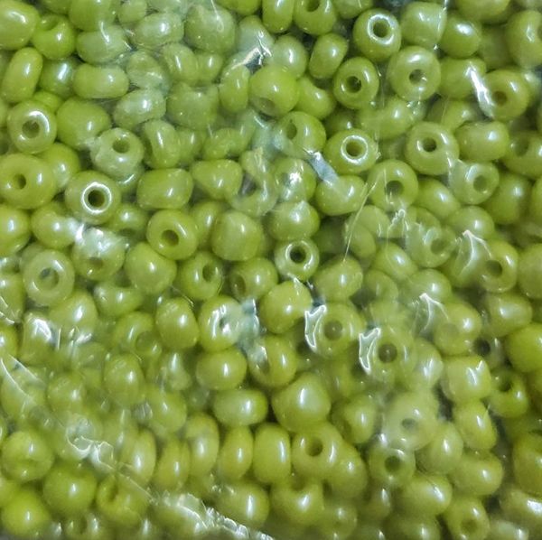 Beads 6 F lime mother-of-pearl
