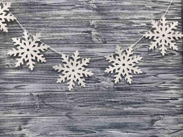Decorative product made of felt Garland Snowflake, 2 m, white/U