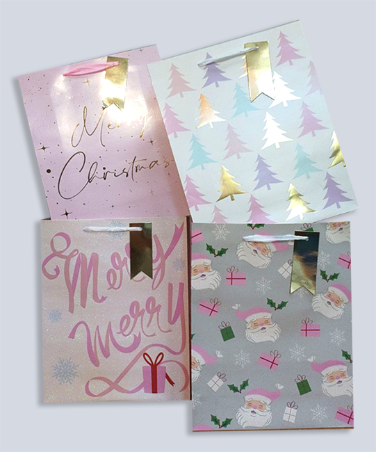 Amazing winter paper bag 18*23*10cm, 12 pcs per pack.
