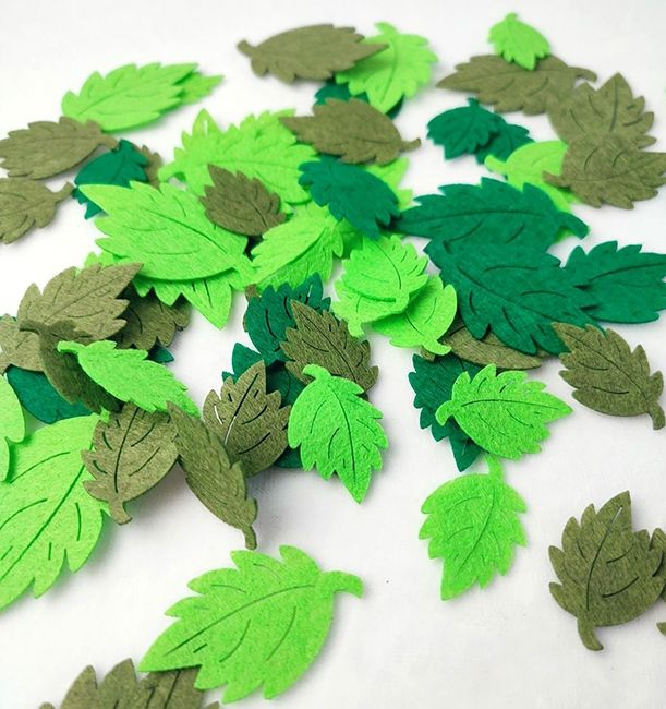 Decorative felt product Green Grove, 90 pcs per pack.