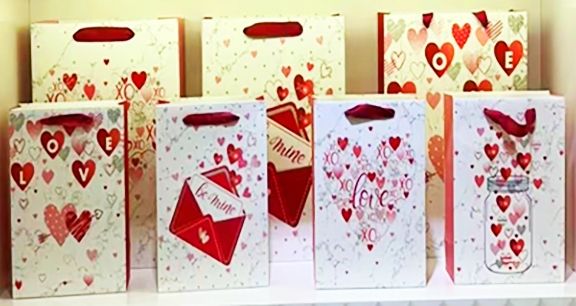 Пакет  подарунковий паперовий "LOVE" 31*42*11см