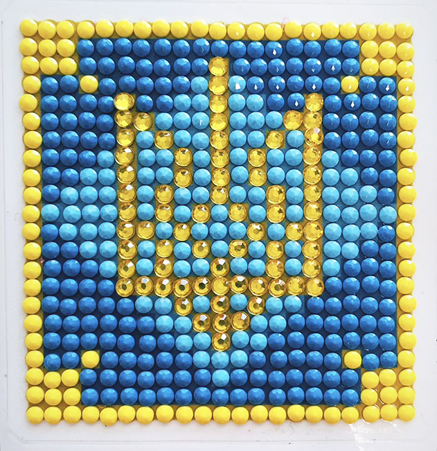 Набір для творчості зі стразами (наліпка) "Тризуб" 10*10  см