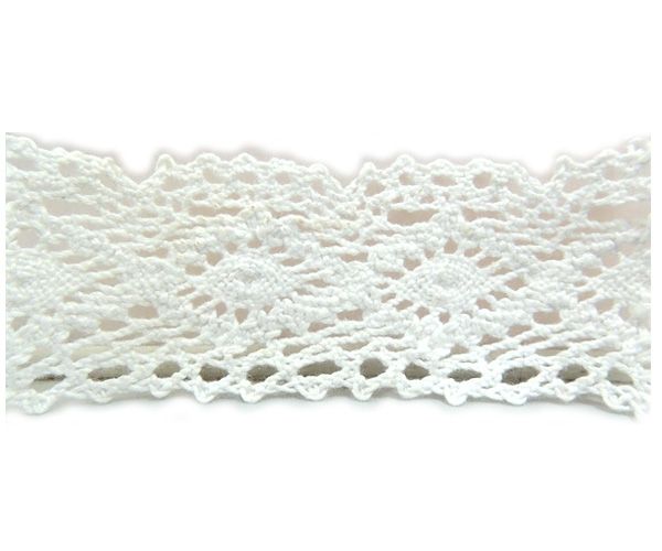 Lace cotton white, w. 3.5 cm, 91.44 m in the rudder.