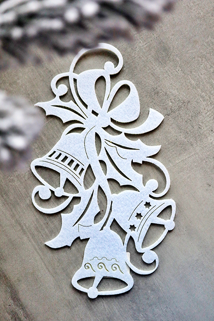 Decorative felt ware Decorative bells, 30 cm white