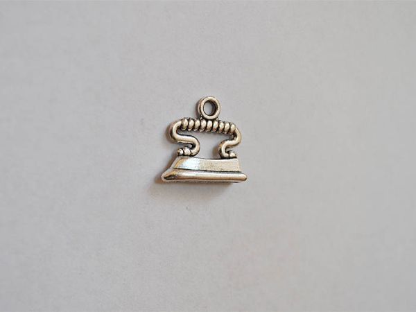 Accessories metal iron silver
