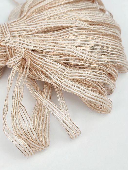 Jute ribbon 0.6cm, white with silver border, 100 m per roll.