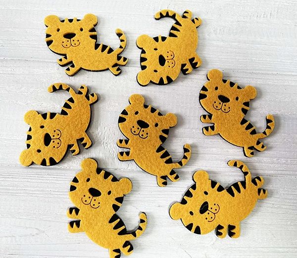 Decorative item made of felt Tiger cub, 7 cm, 30 pcs / pack