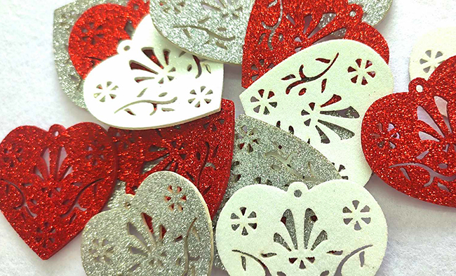 Decorative product Heart with a pattern, 5 cm, 30 pieces in a pack